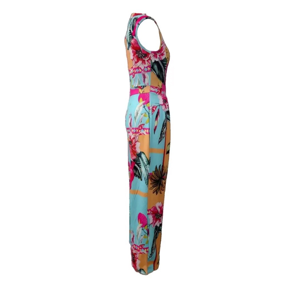 Bohemian Chic Floral Print Wide Leg Jumpsuit - Lightweight, Sleeveless & Flowy - Picture 5 of 7